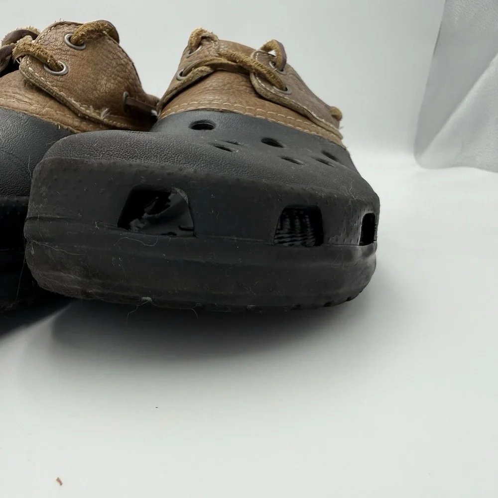 CROCS islander pitcrew